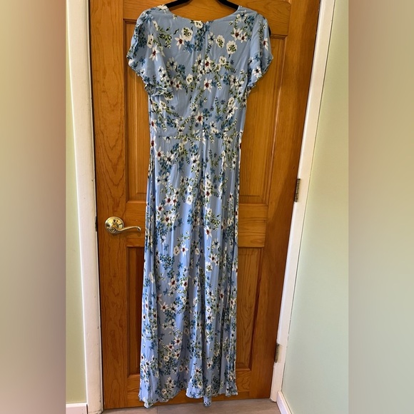 Banana Republic Floral Maxi Dress Size 6 Light Blue Summer Cocktail ECOVERO - Picture 2 of 11